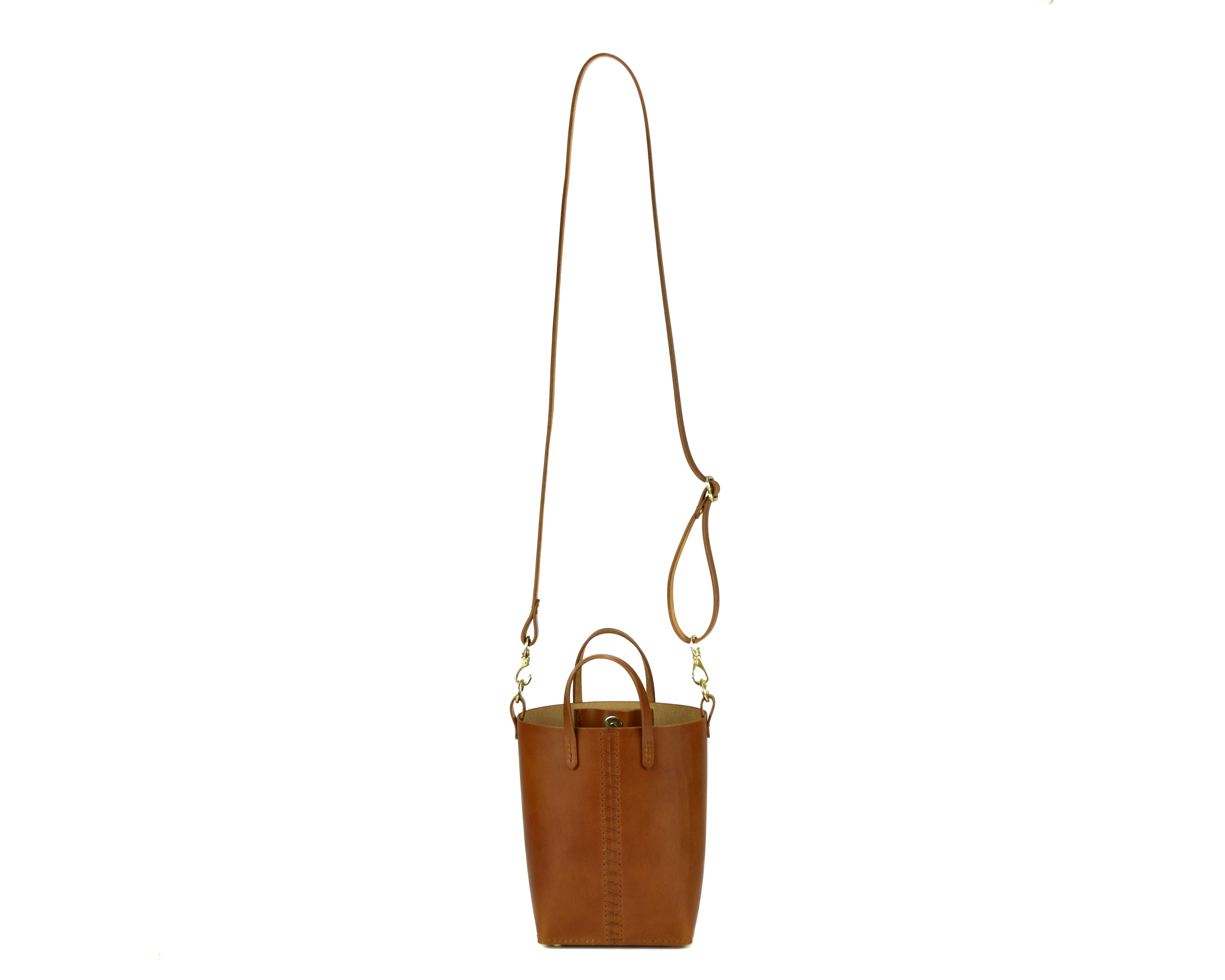 Palmetto Bucket Bag: Natural