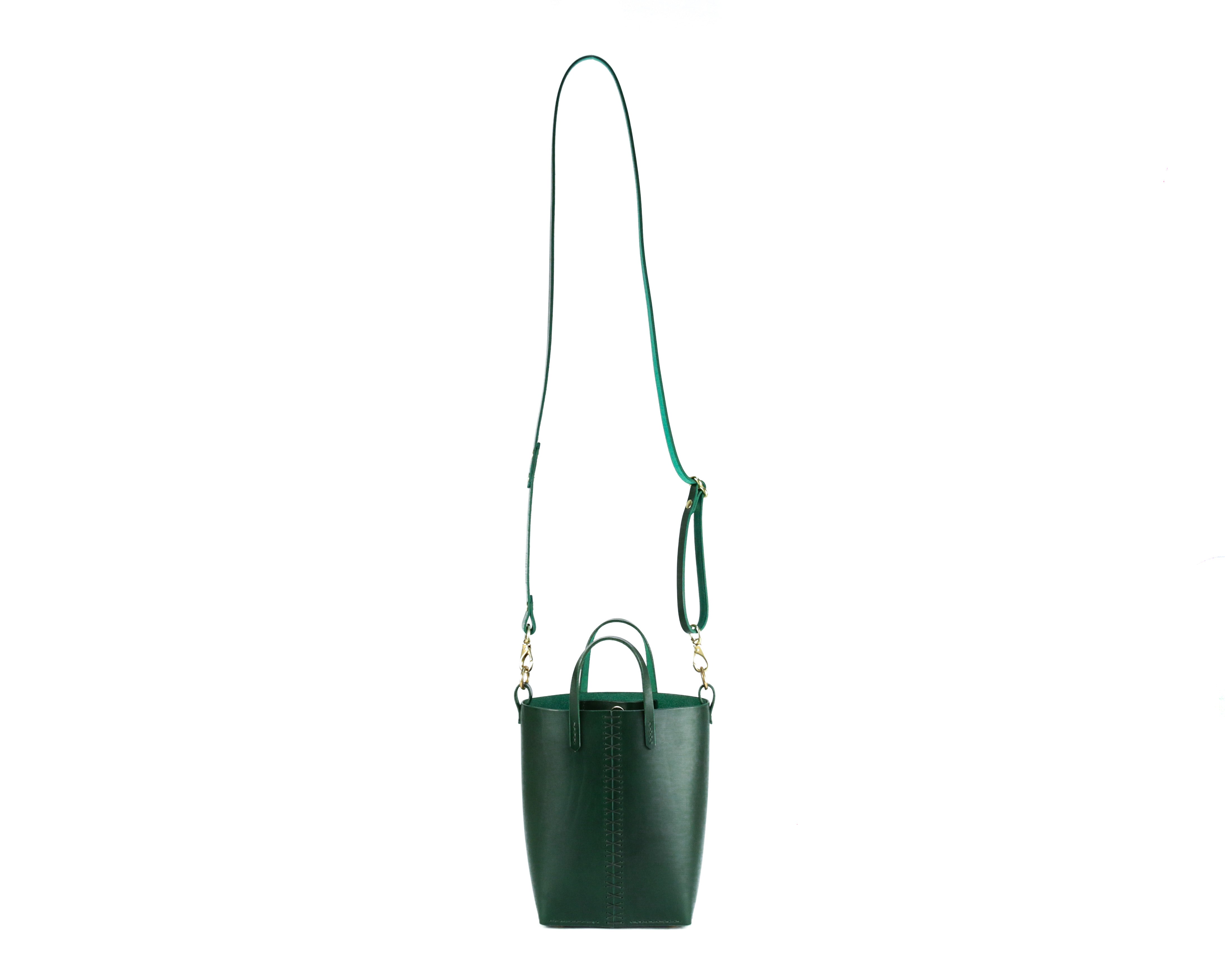 Palmetto Bucket Bag: Bordeaux