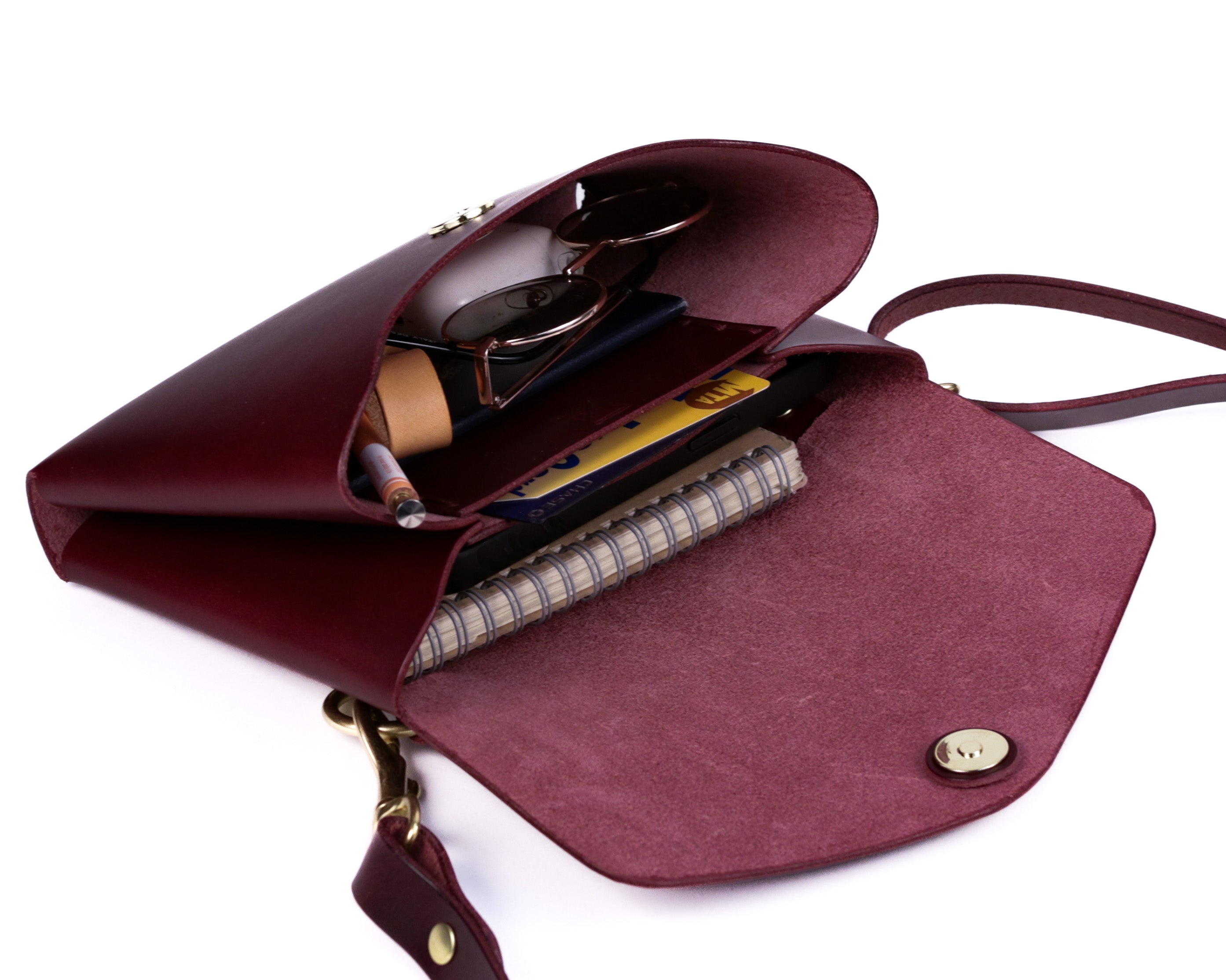 Redington Crossbody: Bordeaux