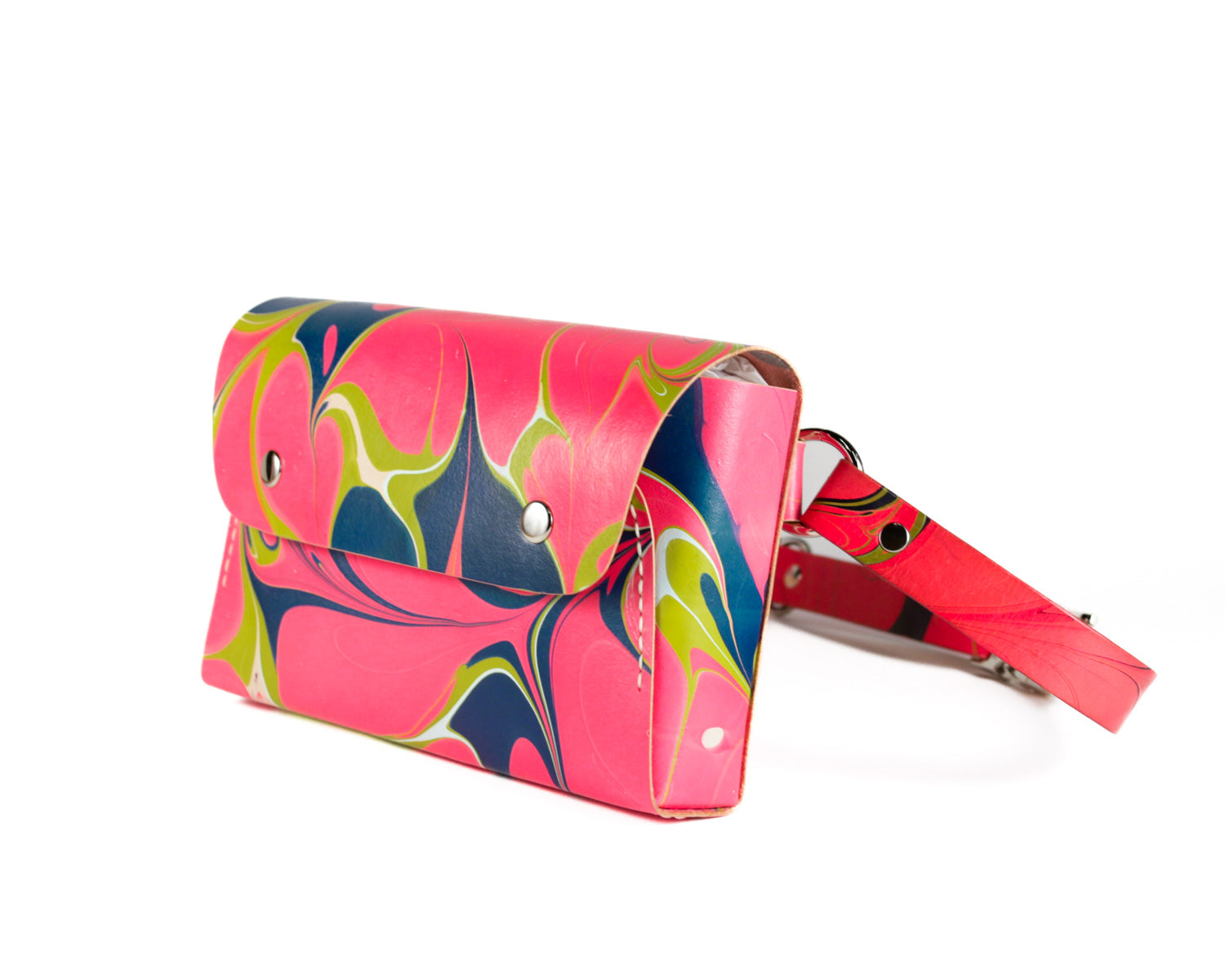 Carlile Sling Bag: Dragonfruit